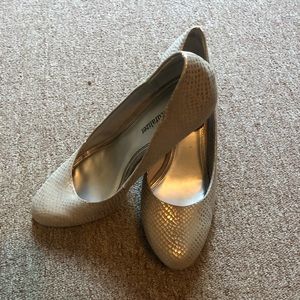 Naturalizer heels size 7 1/2